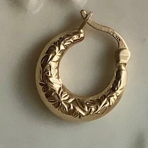 14k Gold (Single) Etched Hollow Hoop Earring